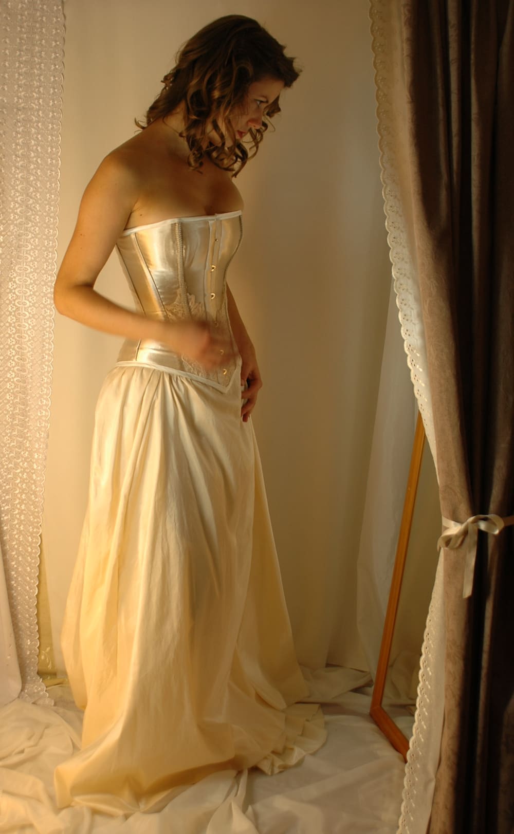Amelia - Image 6