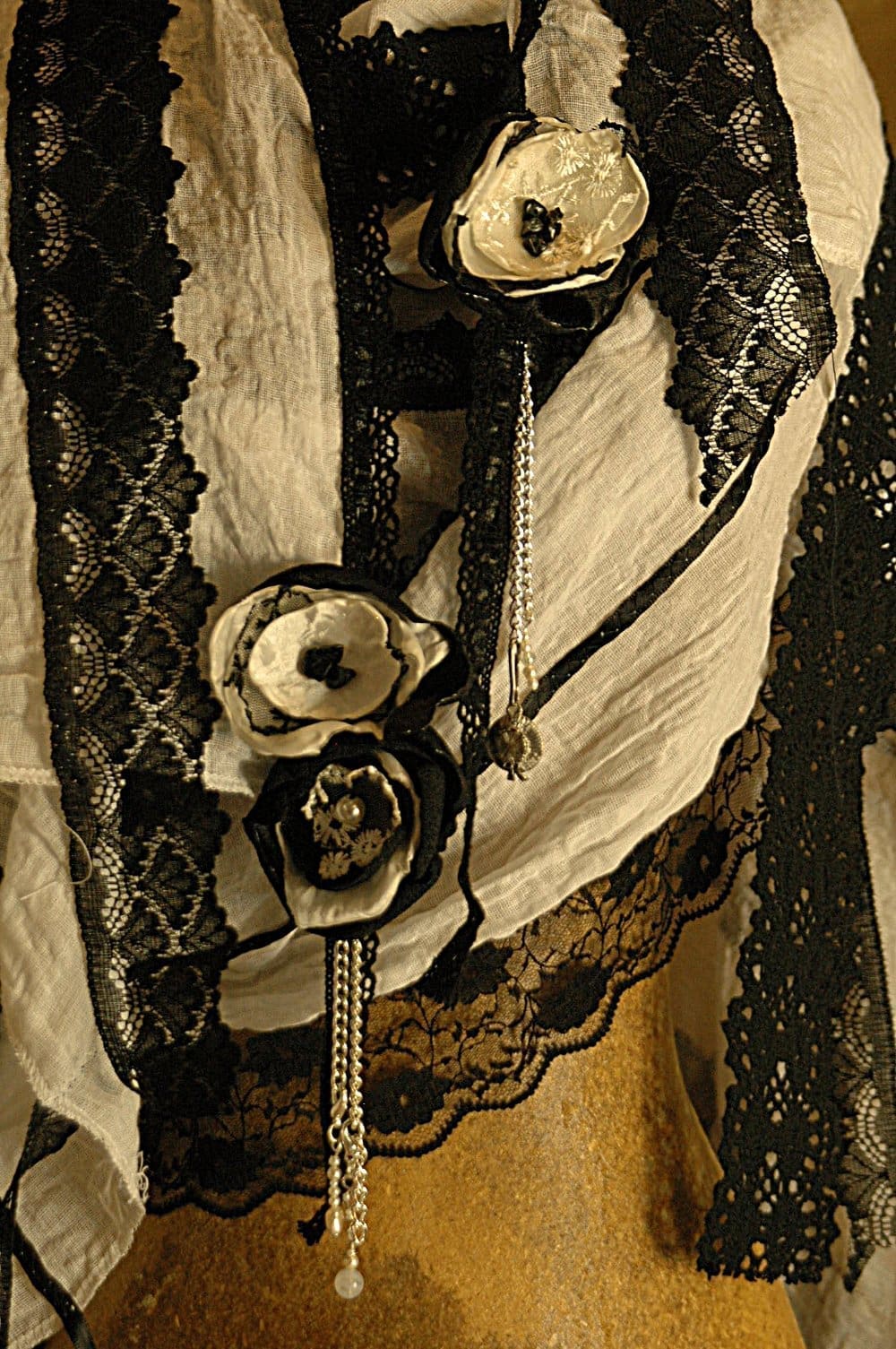 black and white embellished pashmina wrap - Image 5